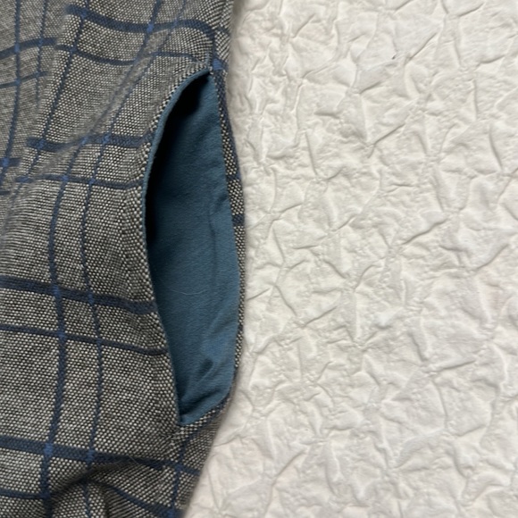 BN Pan dress with pockets and zip in front - Picture 5 of 9